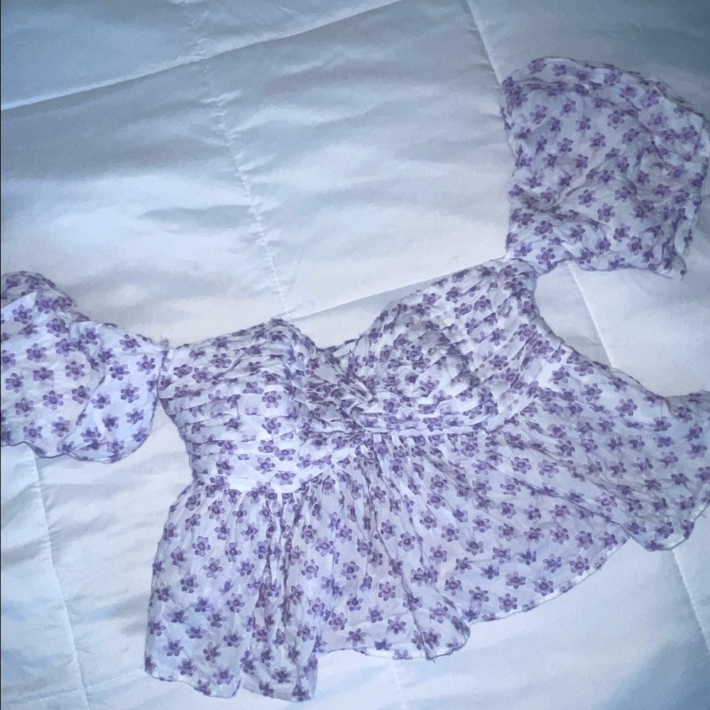 Strapless lilac printed top